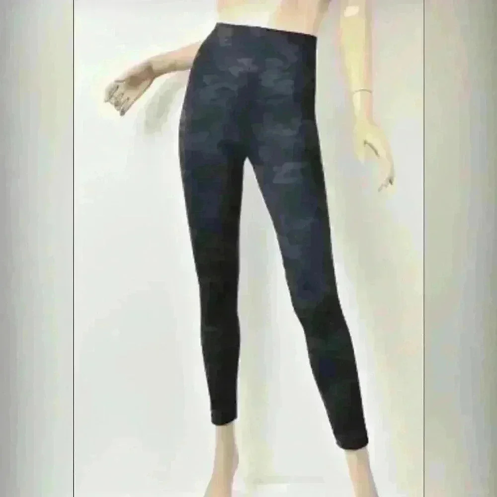 Spanx look at me now grey and black camo seamless slimming leggings size 1x